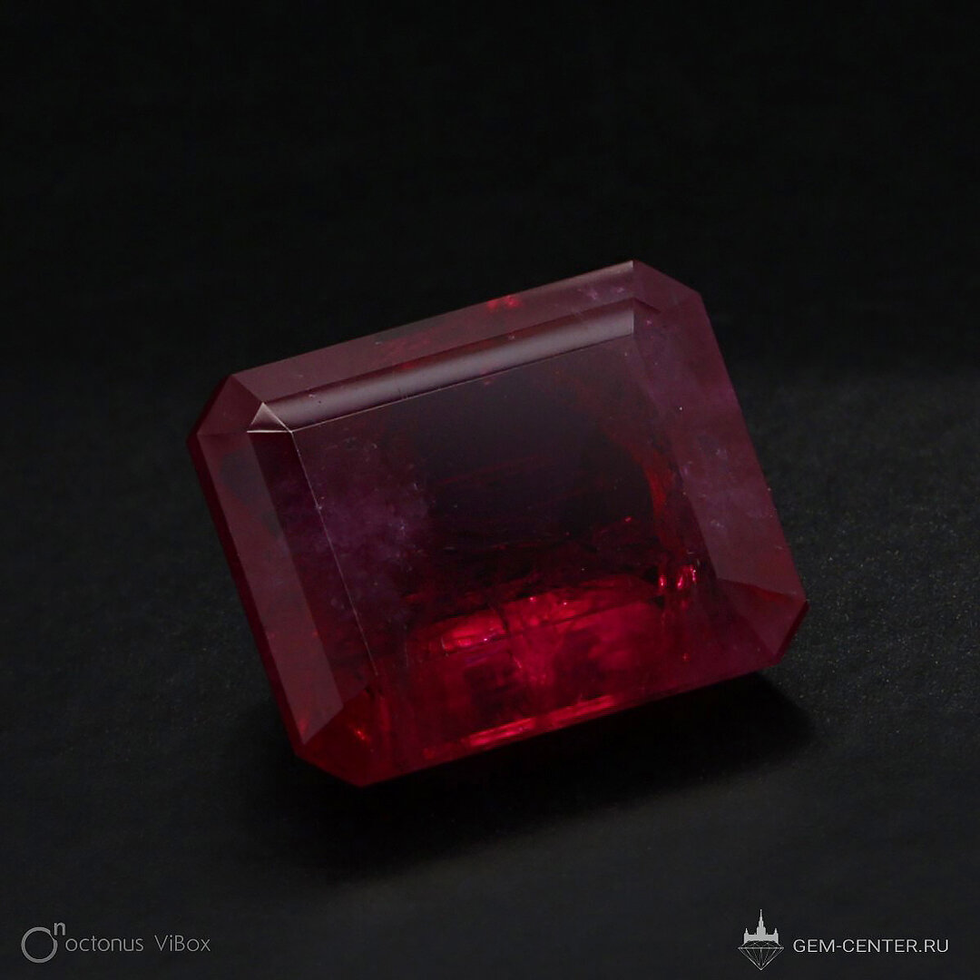 Красный берилл (биксбит), 1.50 ct, горы Ва-Ва, шт. Юта, США 