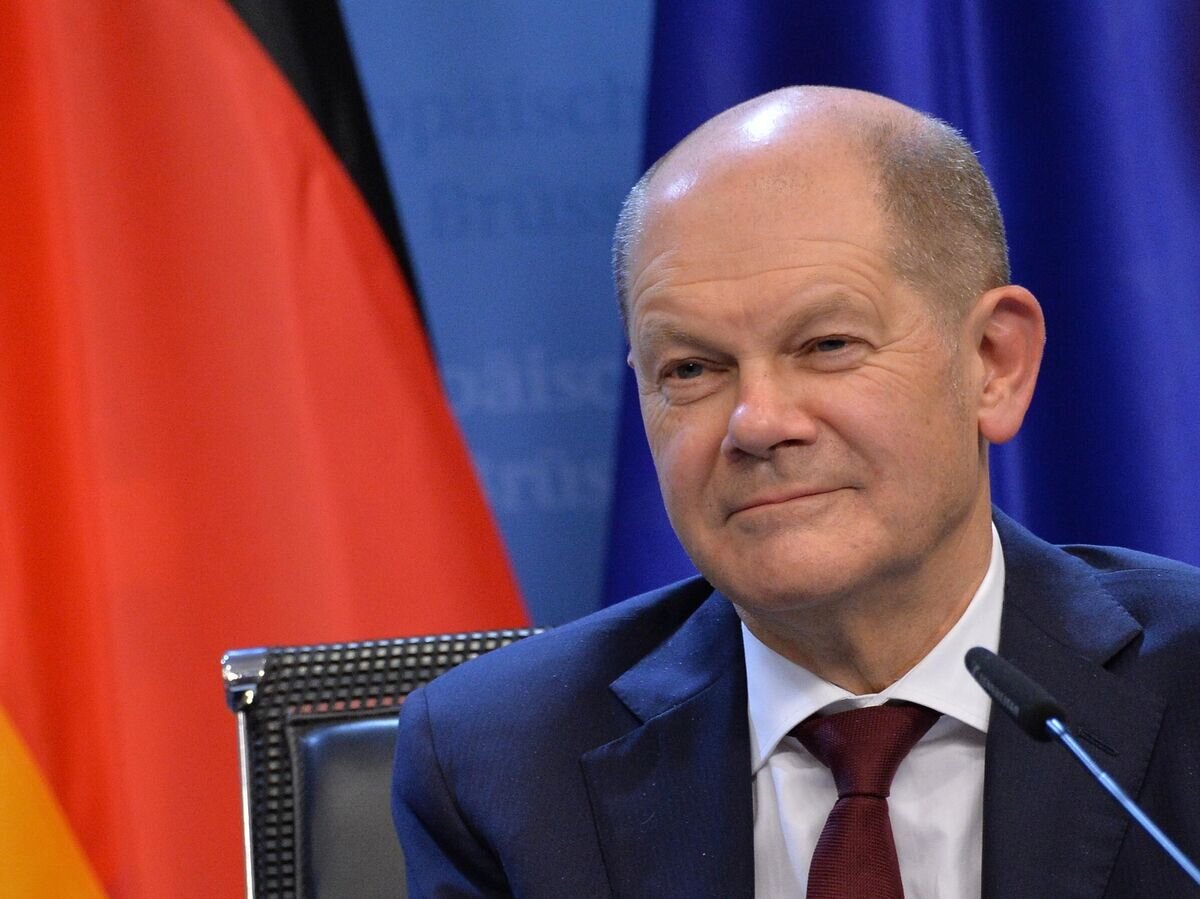 Федеральный канцлер Германии Олаф Шольц на пресс-конференции по итогам саммита Европейского союза в Брюсселе© РИА Новости / Алексей Витвицкий