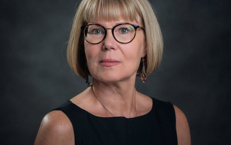    Елена Колядина.