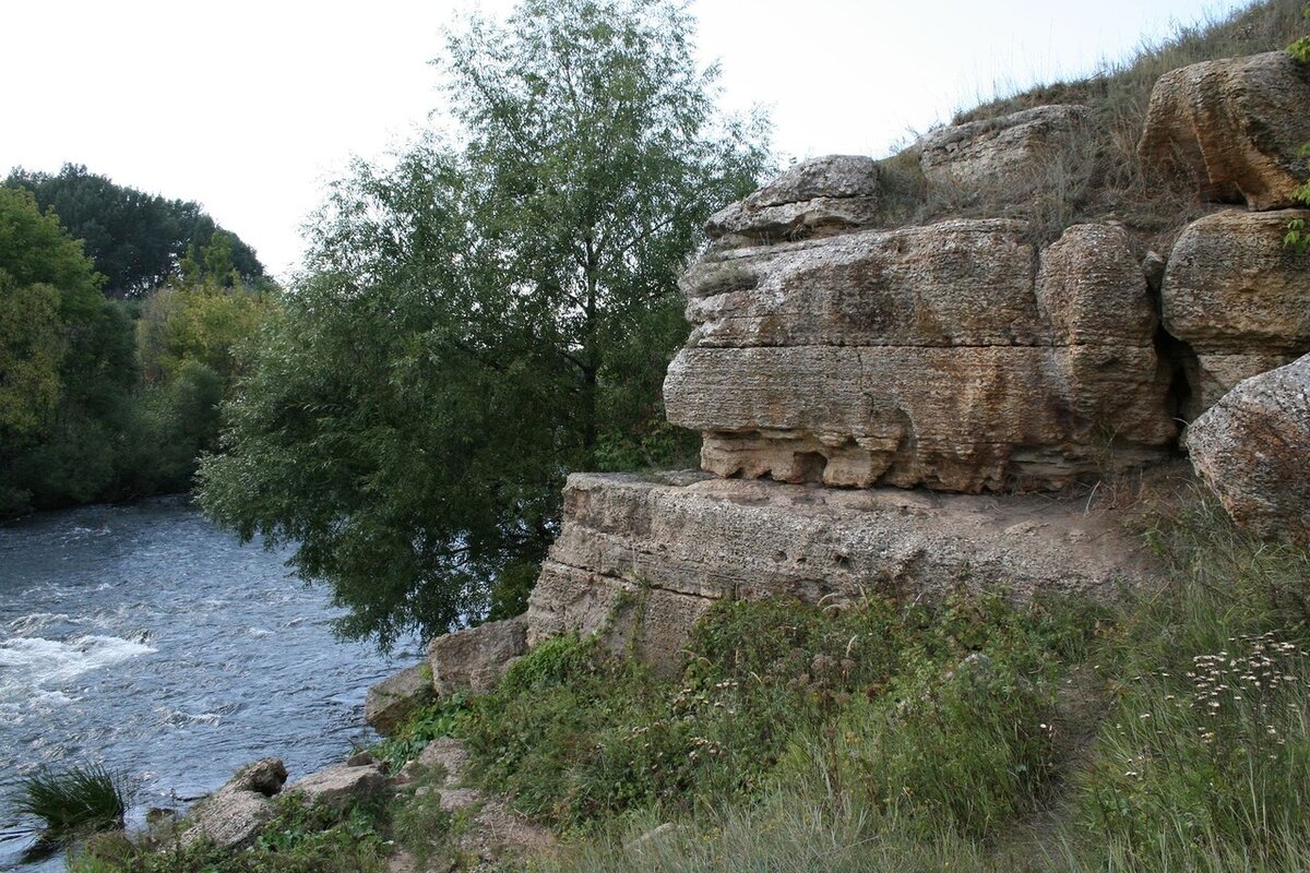 Лебедянь скалы Кураповские