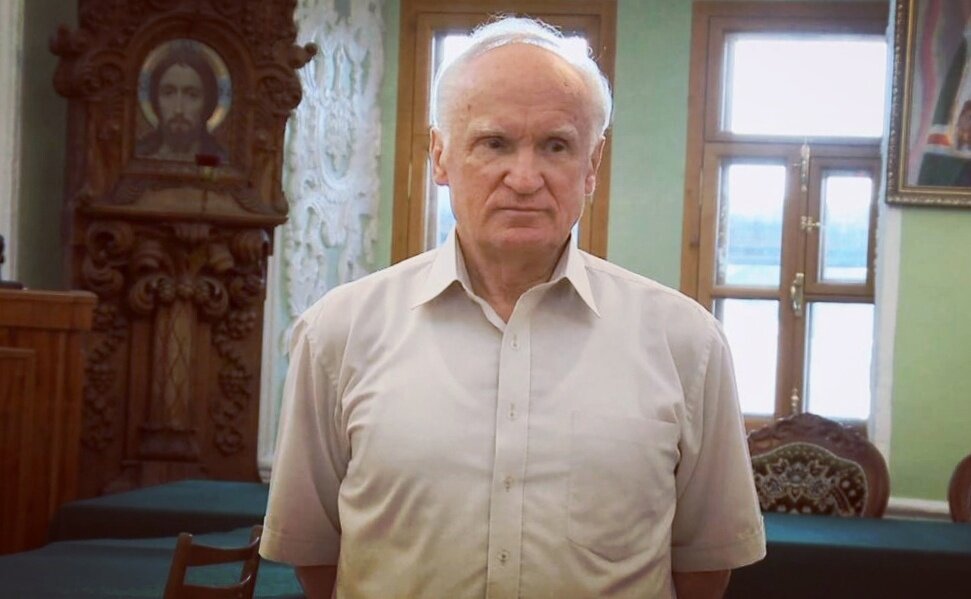 Алексей Ильич Осипов — учёный-богослов, педагог и публицист, доктор богословия, заслуженный профессор Московской духовной академии, апологет, проповедник, писатель, православный катехизатор.