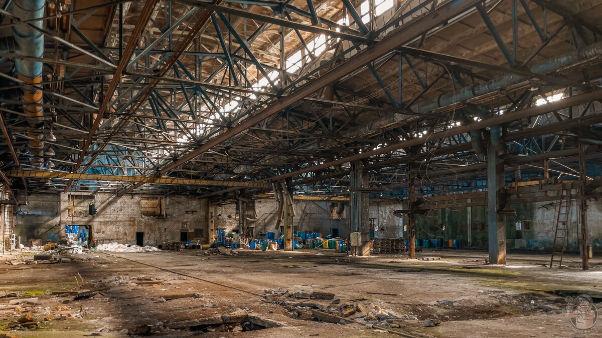 Ишимский машиностроительный завод, как и многие другие предприятия нашей великой Родины появился в годы Великой Отечественной Войны.-1-2