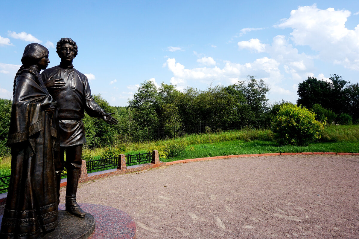 памятник блоку в москве