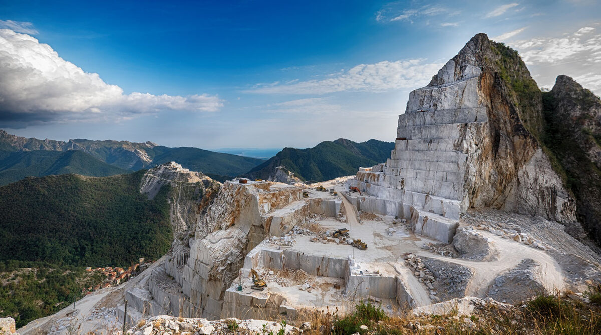 Каррарский мрамор Италия