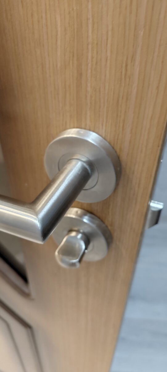 Так выглядит моя дверная ручка. 