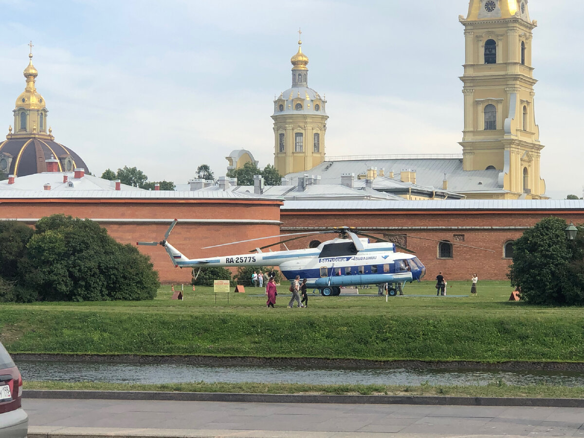 Прогулочный вертолет 🚁 | Санкт Петербург 💖Только по любви Пиньяты в Спб🎉  | Дзен