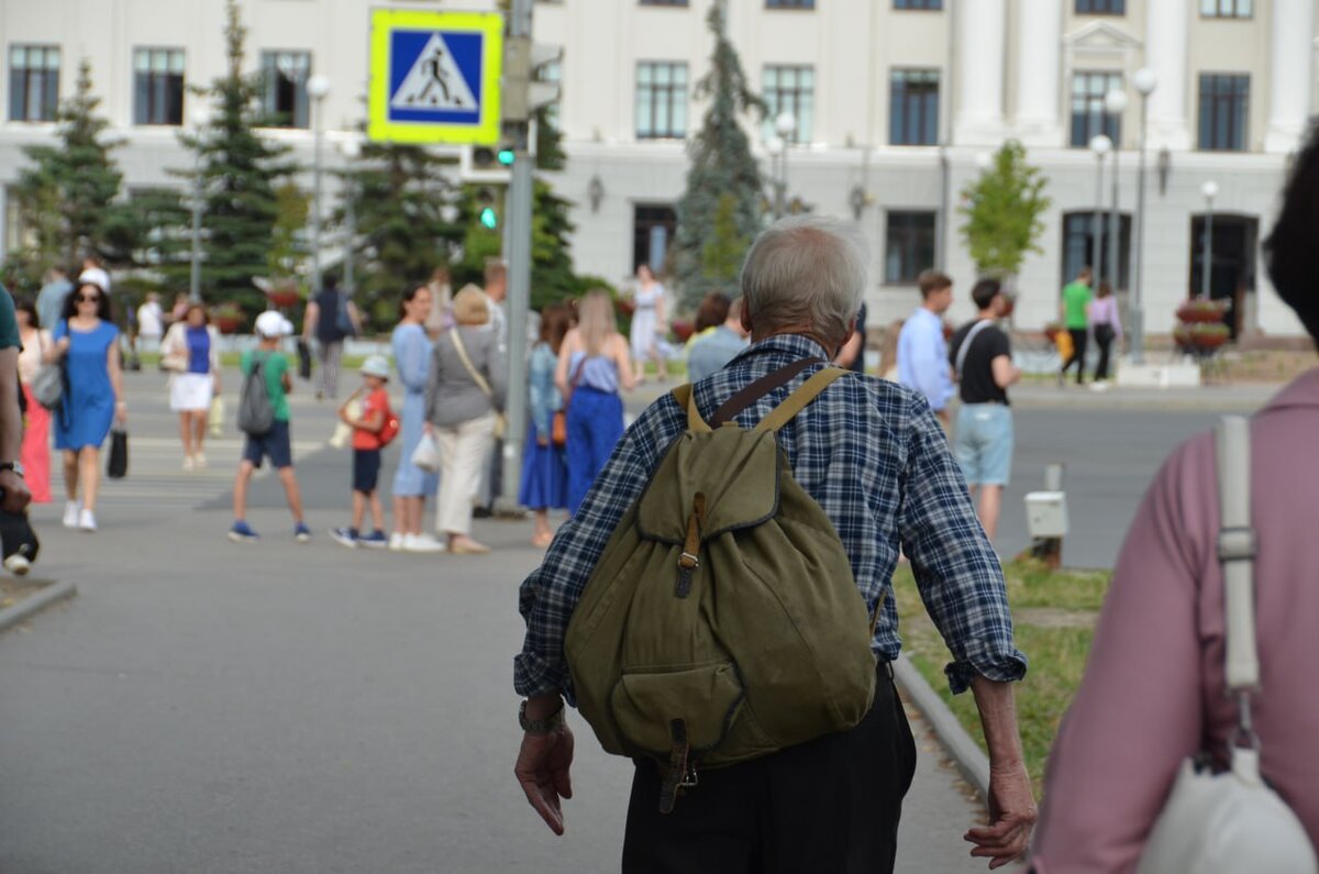 Заявление о получении помощи нужно подавать в соцзащиту.  Фото: ФедералПресс / Татьяна Буторина
