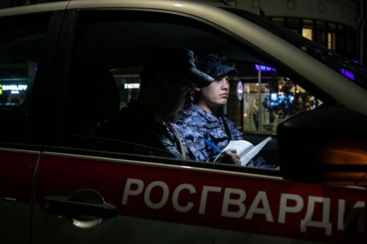    На Привокзальной площади двое мужчин избили пензенца
