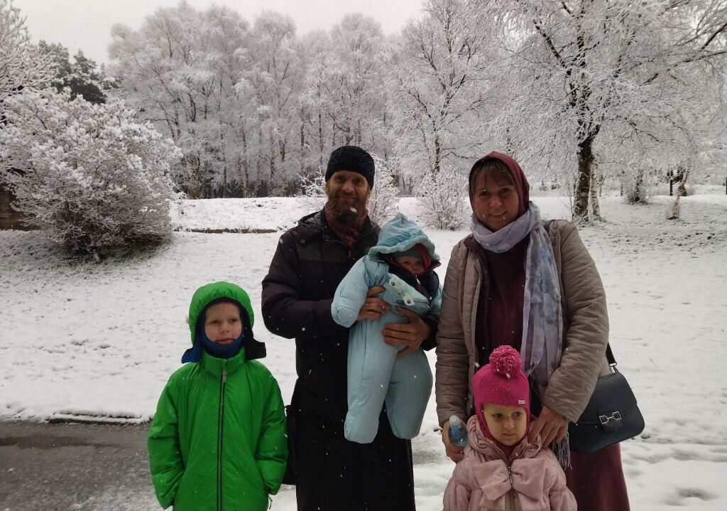 Иерей Константин Аристов с семьей