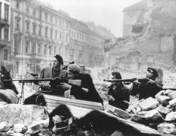 Польские повстанцы - защитники Варшавы