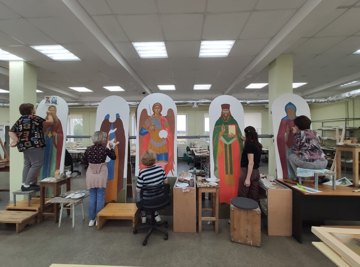 Иконы в иконостас храма св. Пимена Угрешского. Работа мастерской "Палехский Иконостас"