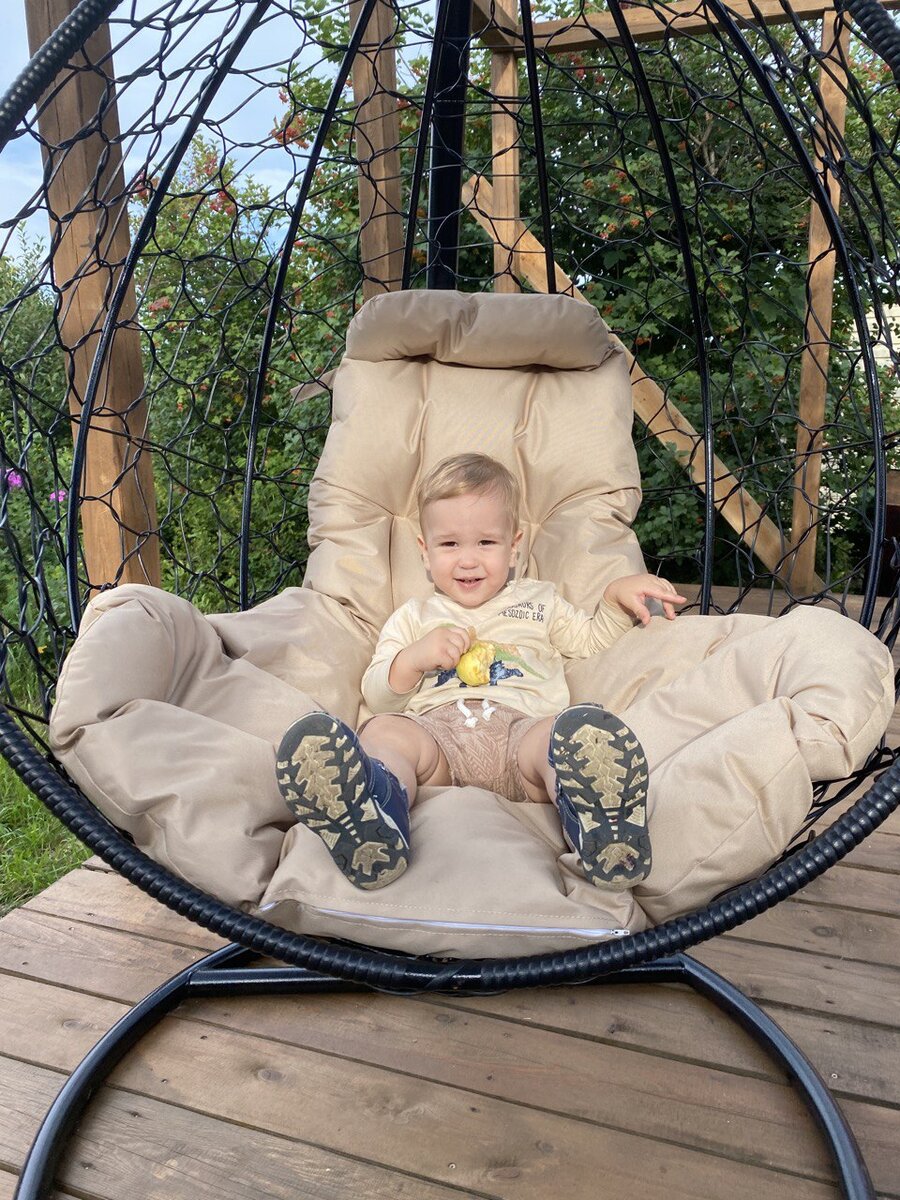 Главный наш дачник, Александр