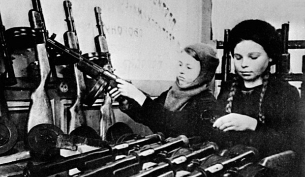 Когда началась война, Надя была совсем маленькой. yakutiamedia.ru