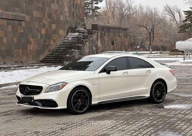 Mercedes-Benz CLS class в Таджикистане