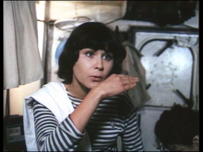 Кадр из фильма Одесской киностудии "Берегите женщин", 1981 г.
