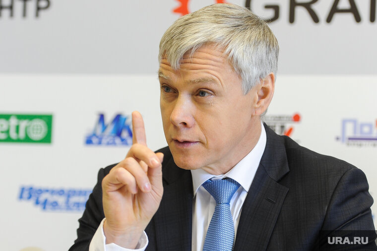    Валерий Гартунг считает, что последствия решения суда могут затронуть десятки народных избранников