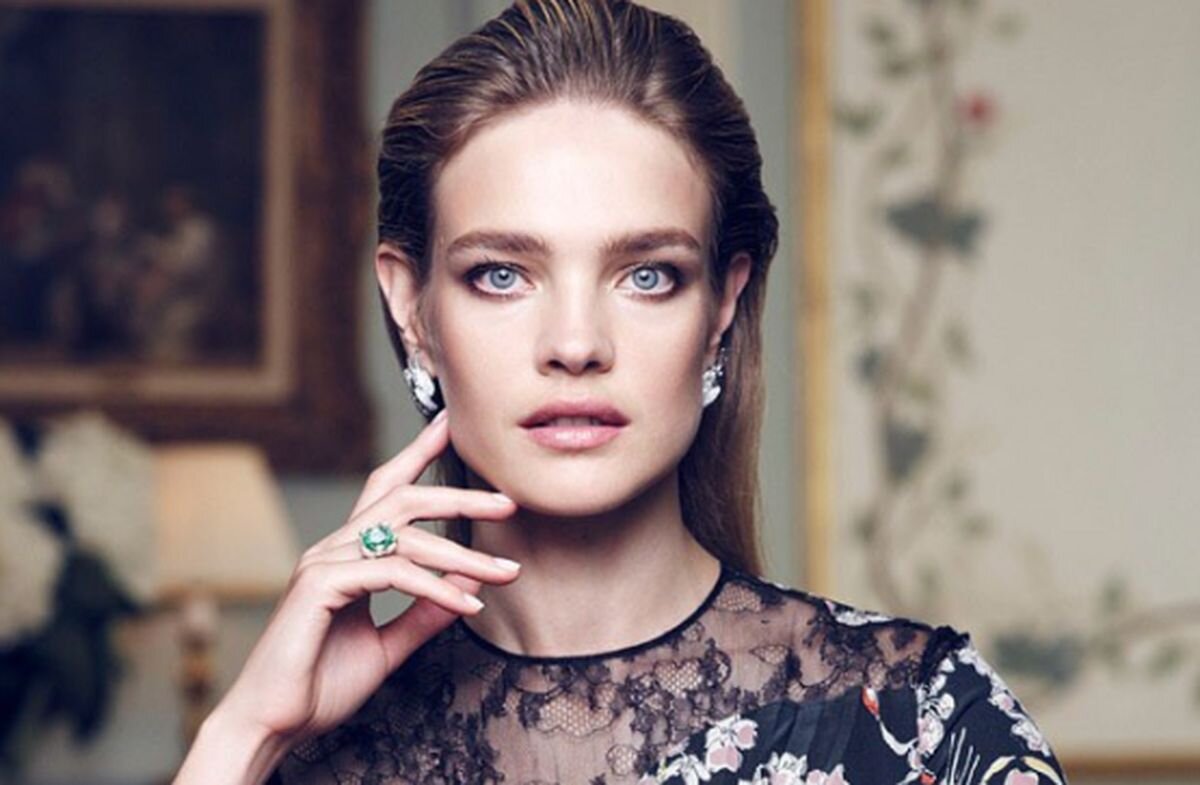 instagram.com/natasupernova/