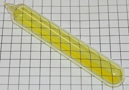 Чистый хлор в ампуле 