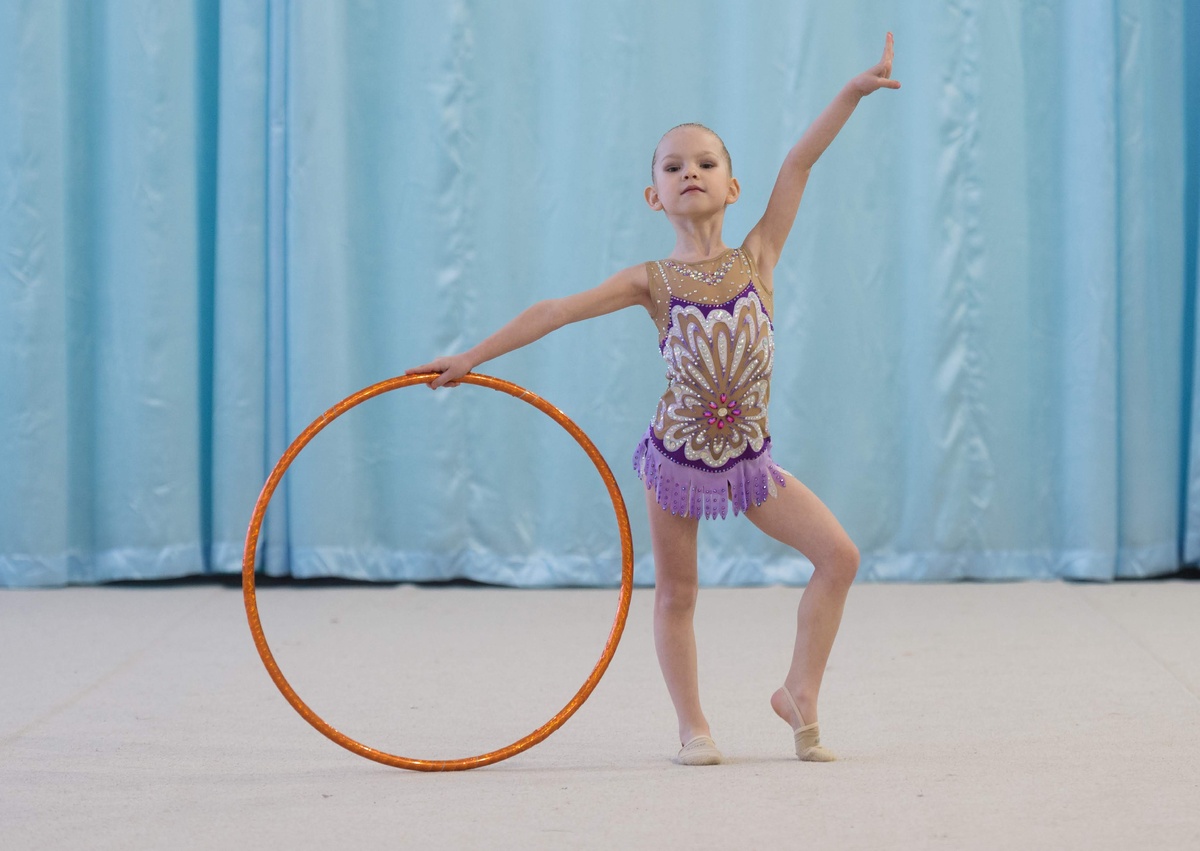 Сюзанна. Упражнения с обручем)))