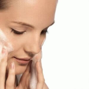 Возможность проведения в любом возрасте.