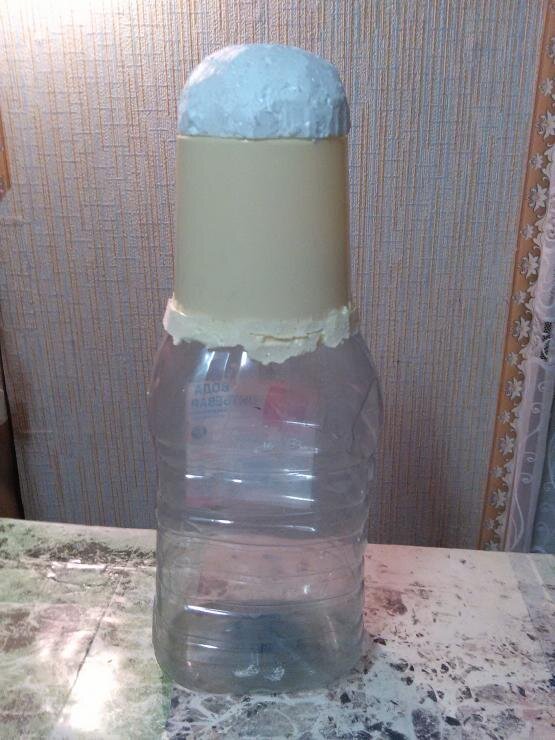Как украсить двор пластиковыми бутылками
