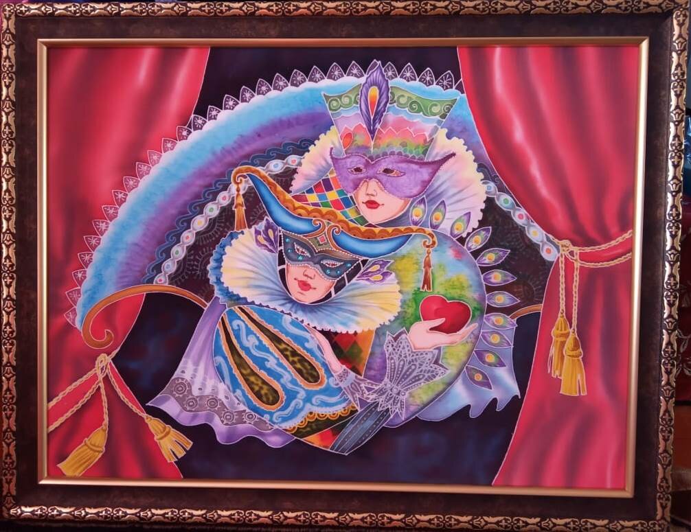 Место: Вейделевский Центр Ремёсел в 225 км к юго-западу от Воронежа.
Творчество: холодный батик и роспись по дереву.
Точка на карте: пгт. Вейделевка, Белгородская область, ул. Центральная, 24. 