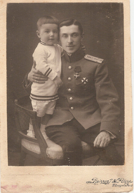 Кронштадт 1916 год, юный Всеволод с отцом военным инженером Глебом Веселовским. архивное фото