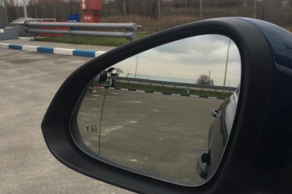 Правильная настройка левого бокового зеркала