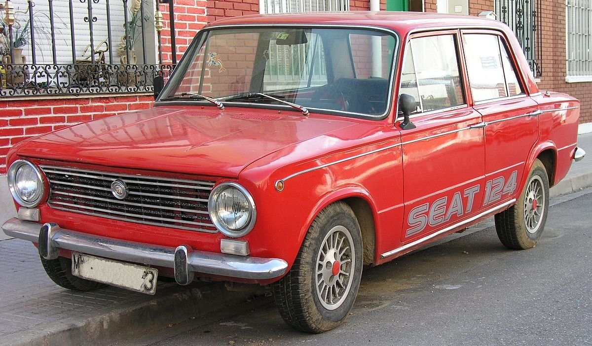 Данная модель называется Seat 124