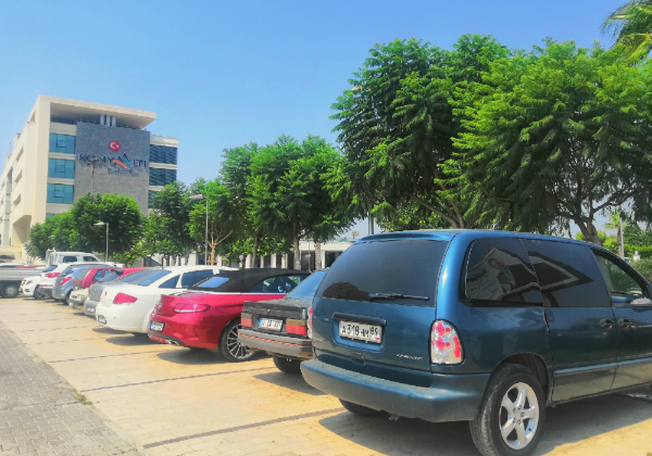 В Турции изумленные русские туристы, увидев знакомый 89-й номер, не раз подходили к нашему герою и интересовались поездкой. Фото из архива Рафаэля Аббасова