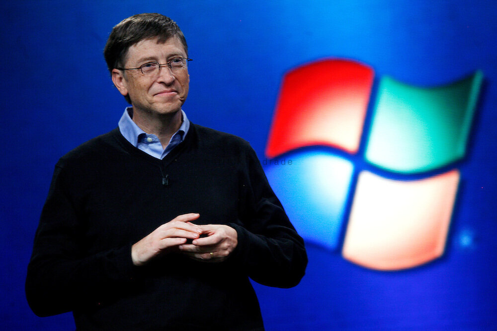 Хороший майкрософт. Билл Гейтс Майкрософт. Основатель компании Microsoft Билл Гейтс. Билл Гейтс 2000. Билл Гейтс Windows