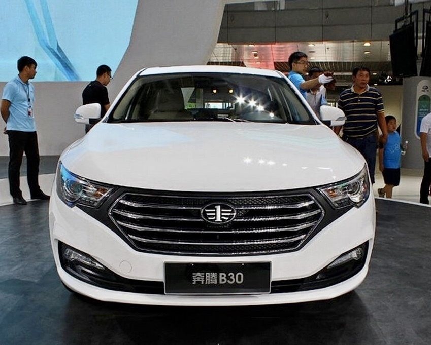 Отделка спереди