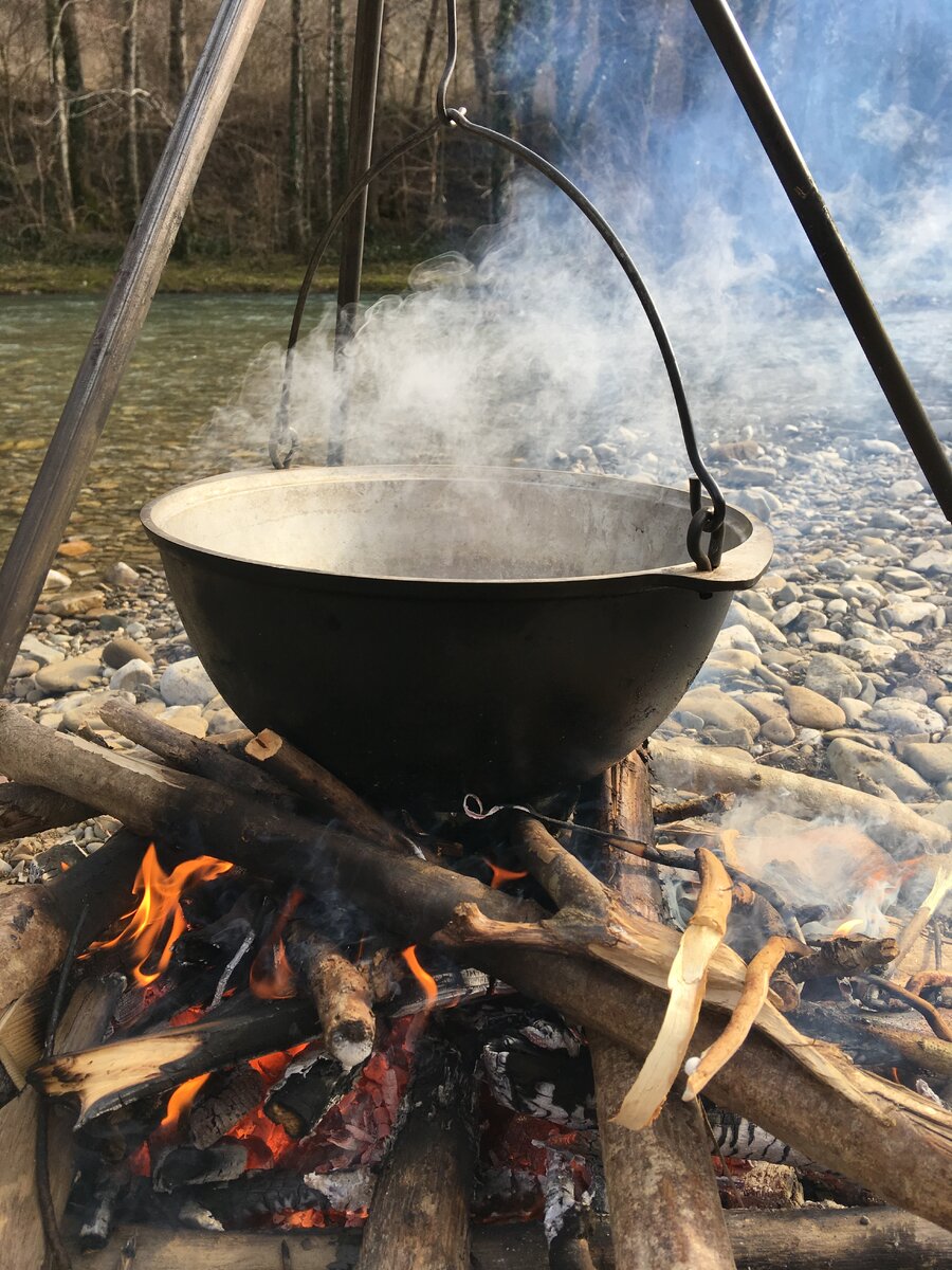 Казаны для плова на костре