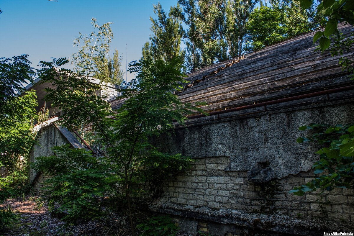 Заброшенный припятский стадион 