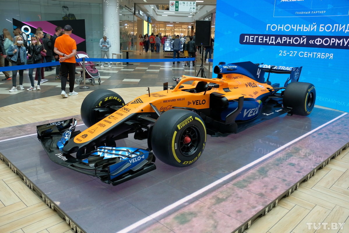 Впервые в Беларуси: легендарный болид «Формулы-1» от команды McLaren  Racing! | Dana Holdings | Беларусь | Дзен