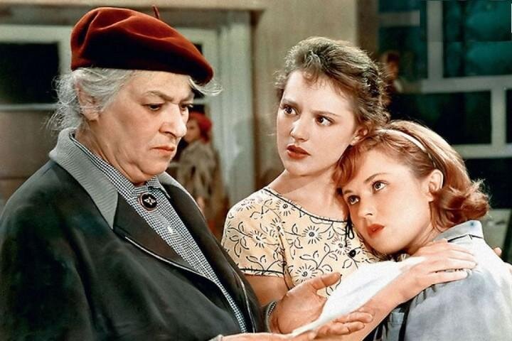 Уже знаете название фильма?