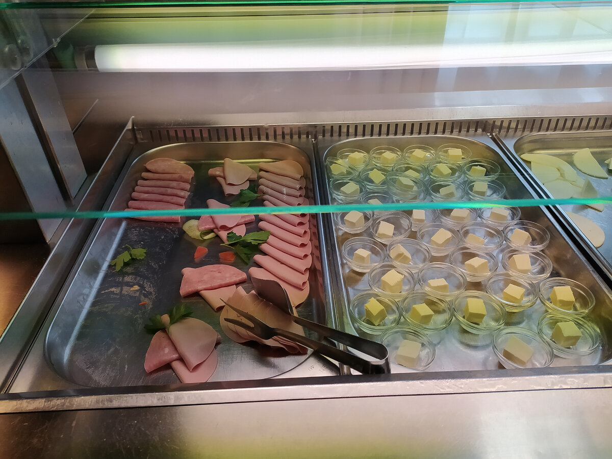 Фото автора Шведский стол