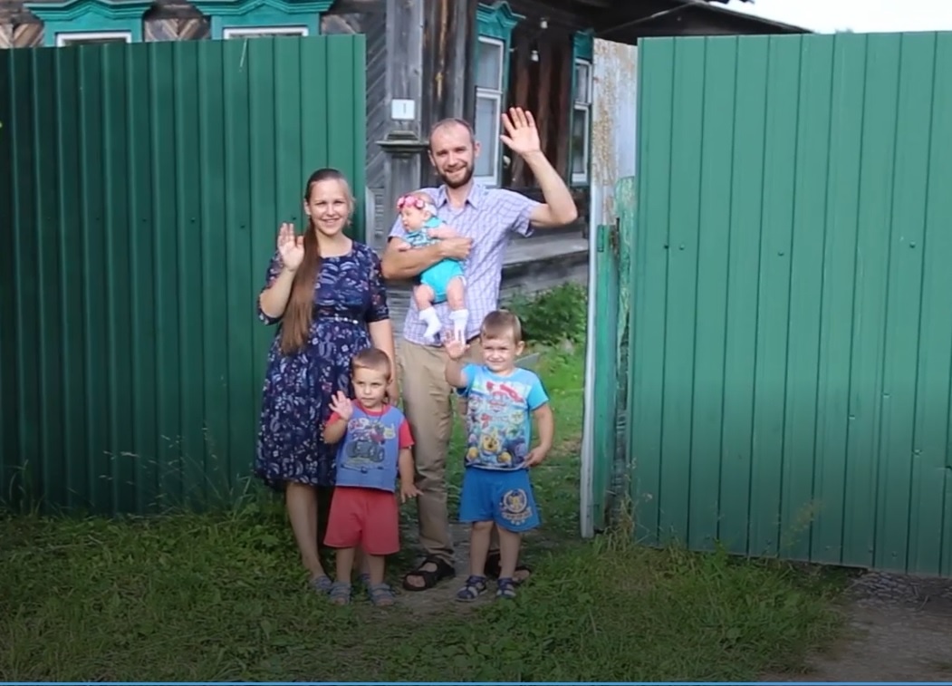 Фото из видео