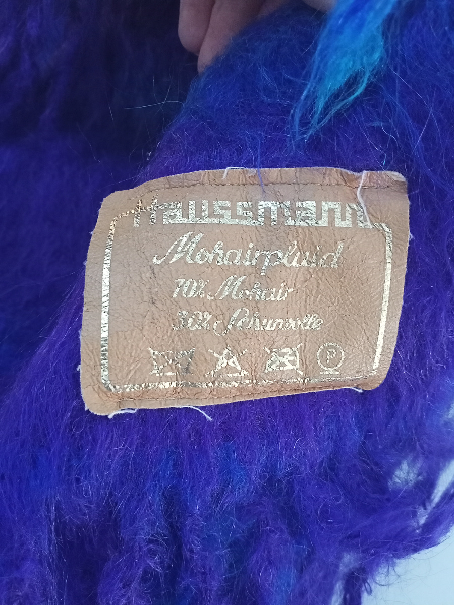 И состав замечательный! 70%мохер,30%шерсть