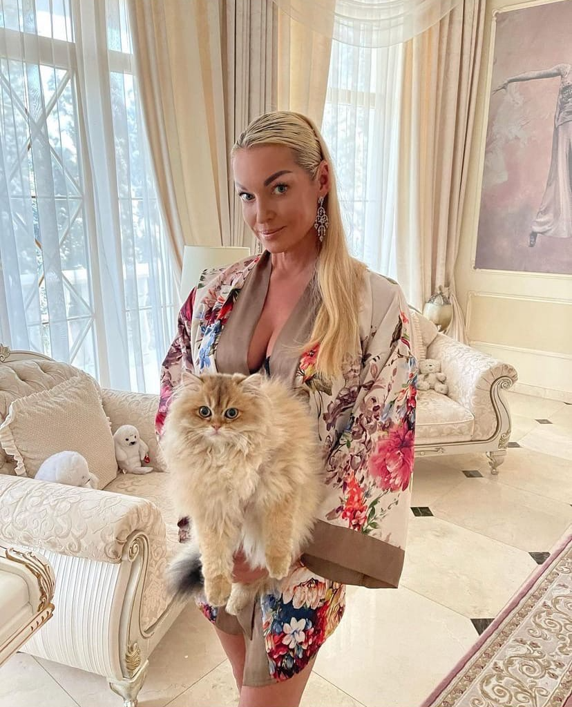 Анастасия Волочкова ещё та скандалистка 