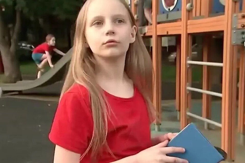     Удалось ли Алисе и Хеймдаллю поступить на бюджет в другой вуз, неясно: никто пока не признался, что принял на учебу вундеркиндов.