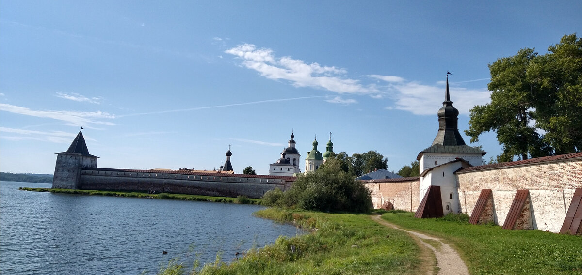Редкий вид без строительных лесов