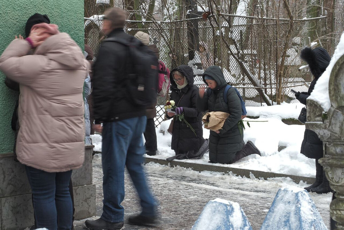 санкт петербург смоленское кладбище ксения петербургская