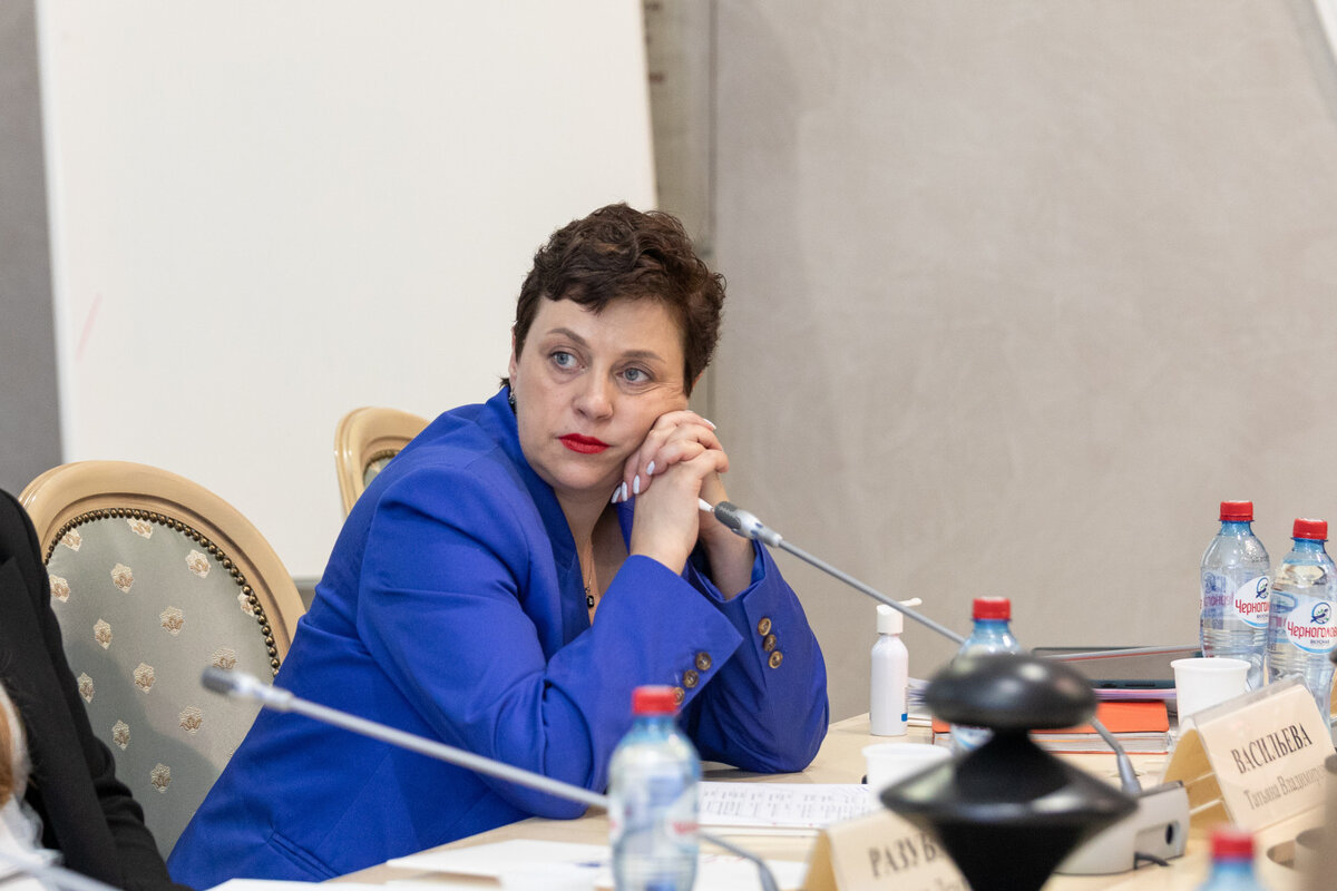 Возможности интегрировать идеи, продукты, ценностные предложения команды молодых специалистов кадровых резервов крупнейших российских компаний, участников форума «Форсаж» в программу Всемирного...-3