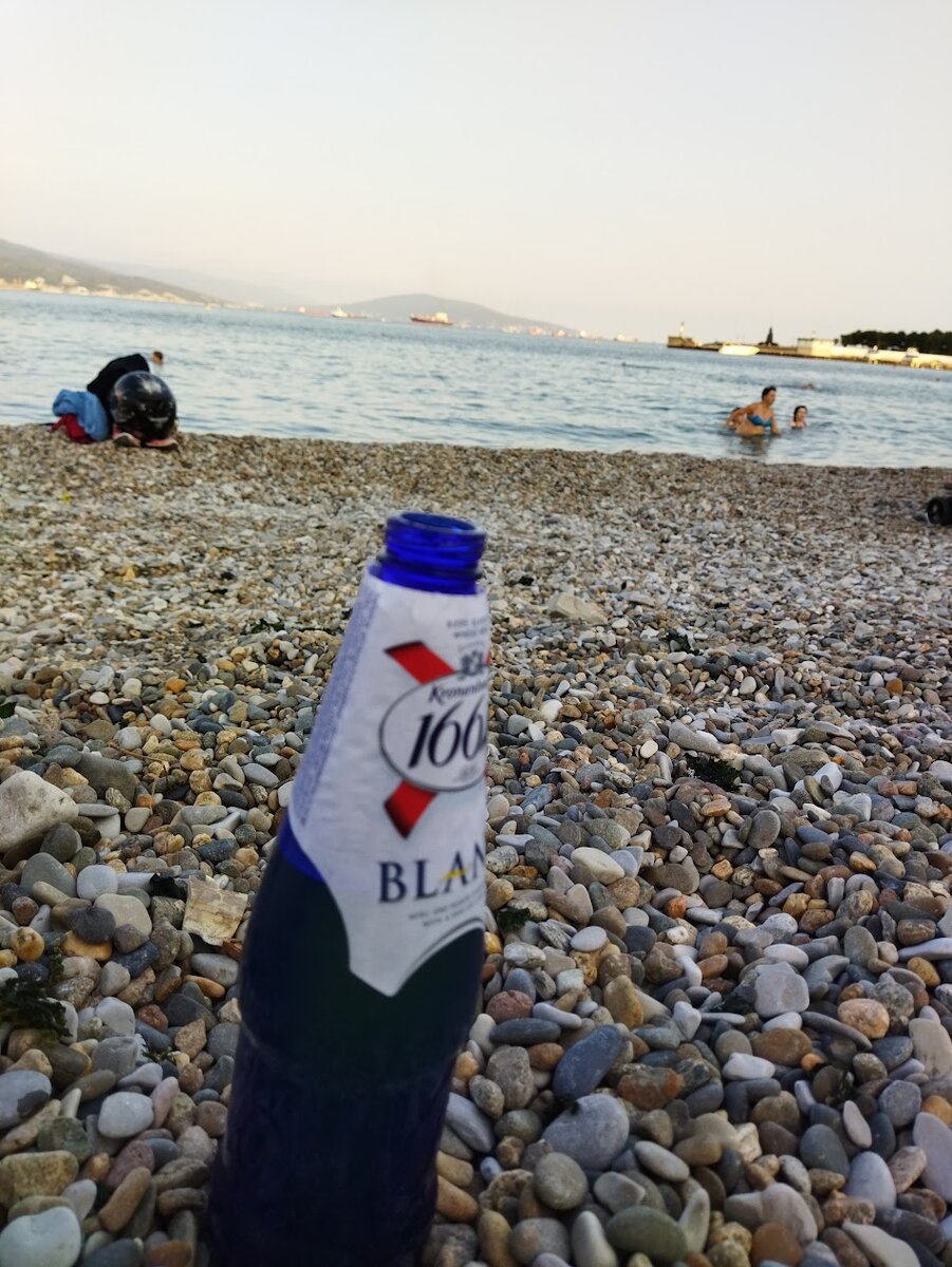 Фото с черноморского побережья, а не с берегов Балтики, но нет не сохранилось