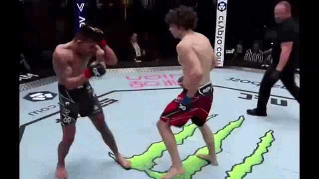 В начале года Копылов снова отработал ногами по корпусу и забил Пунахеле Сориано