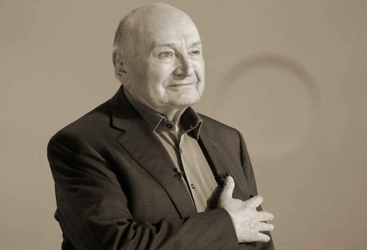  ,       ,      ,   .-3