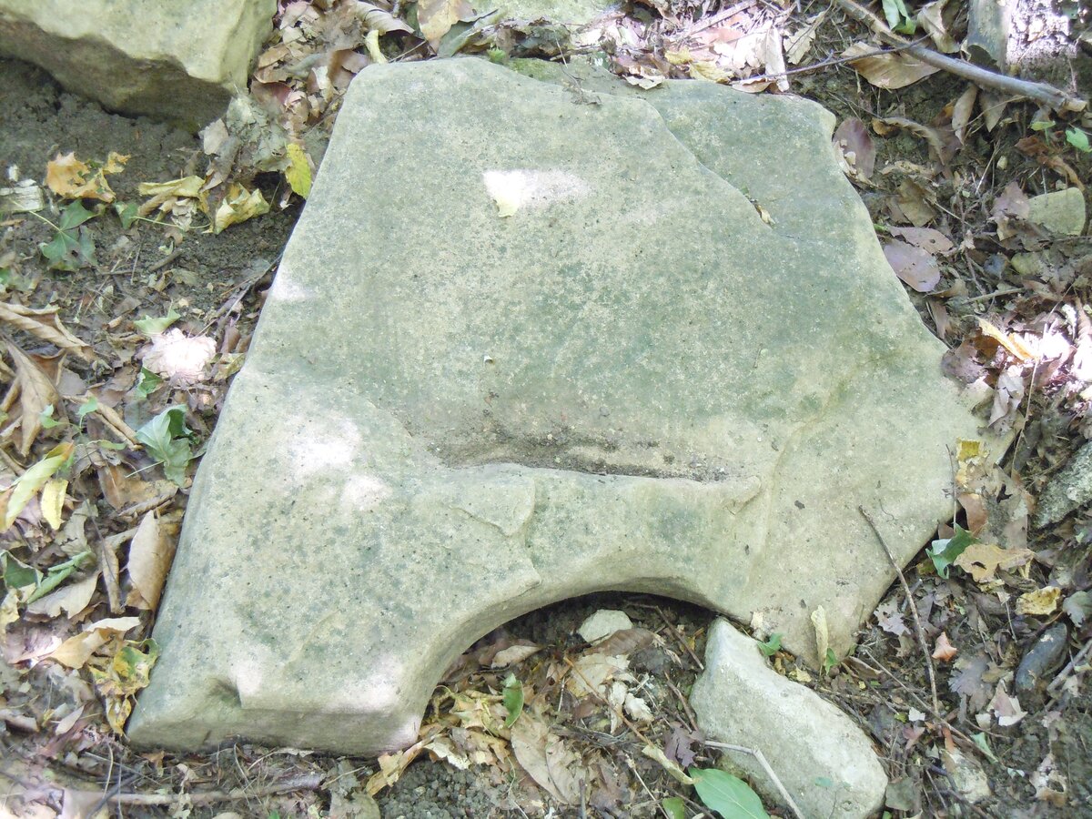 Решил в отдельную тему обособить случайные наблюдения, касающиеся археологических объектов, в которых отсутствуют или, скорее, не доминируют аспекты разграбления, уничтожения или охраны памятников...-20