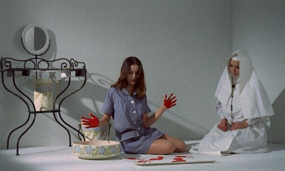 Кадр из фильма "Постепенные изменения удовольствия" (1973)