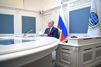    Президент РФ Владимир Путин в ходе заседания Совета глав государств – членов ШОС © Сайт президента России
